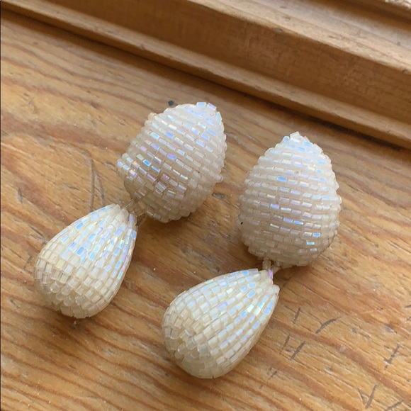 Vintage Jewelry - Vintage white beaded earrings